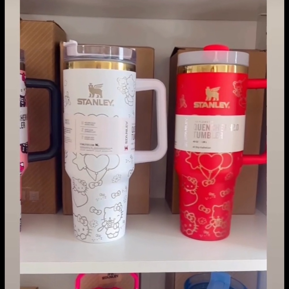 Stanley Cup 40oz with straw (Inspir3d) Hello Kitty New*